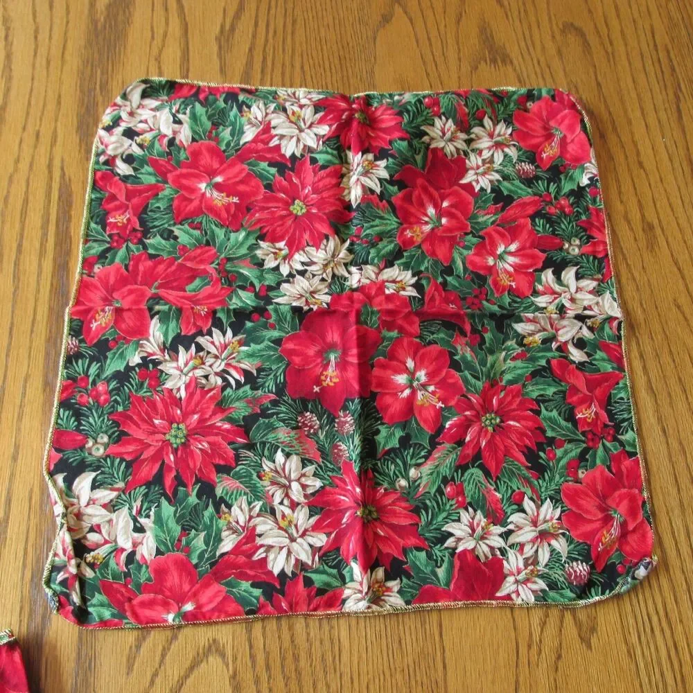 Joan Messmore Christmas Napkins Poinsettia Amaryllises Cranston set of 7 Vintage